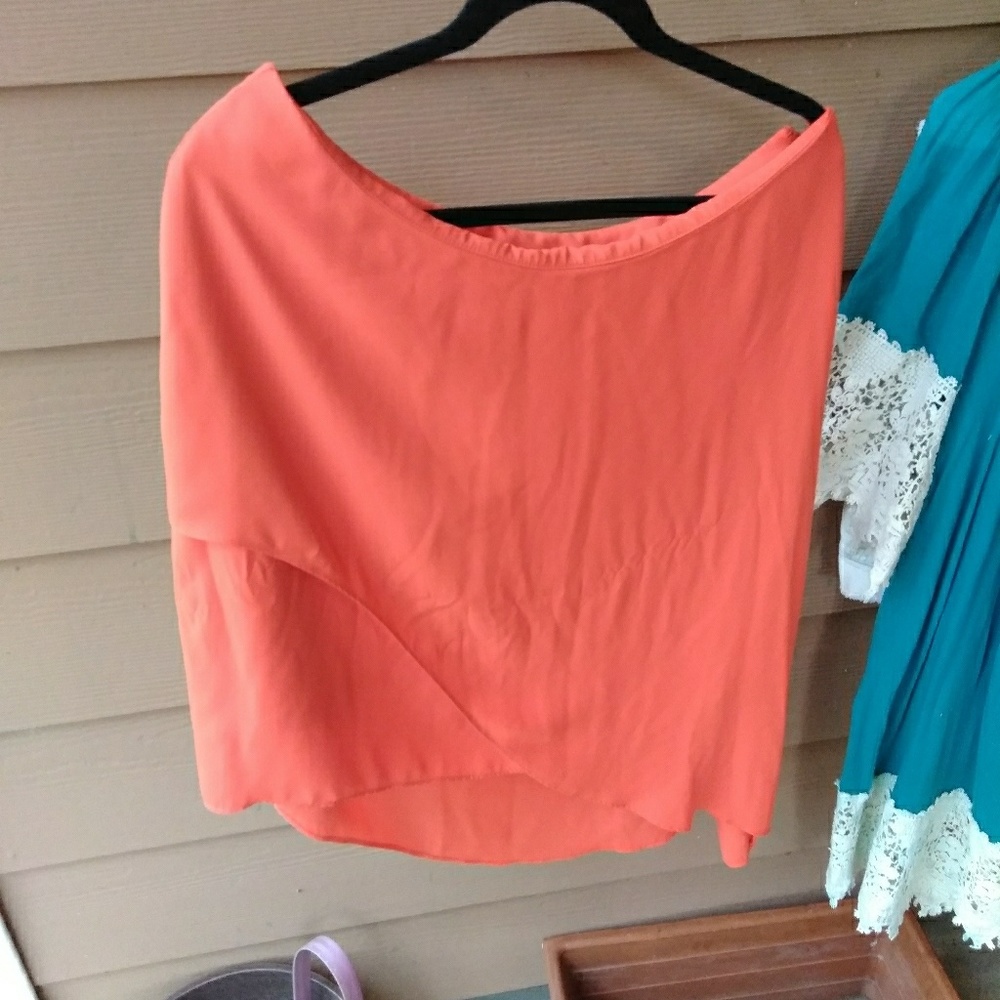 Umbar Peach drop skirt (longer on once side)